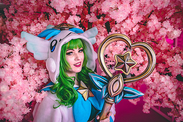 ������������ ��������� Pretzl Cosplay �� �����������